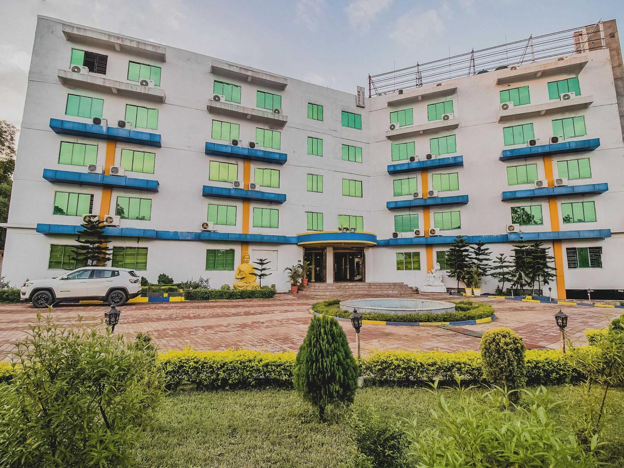 Collection O Panorama Country Club And Resort Rupnarayanpur Exterior photo