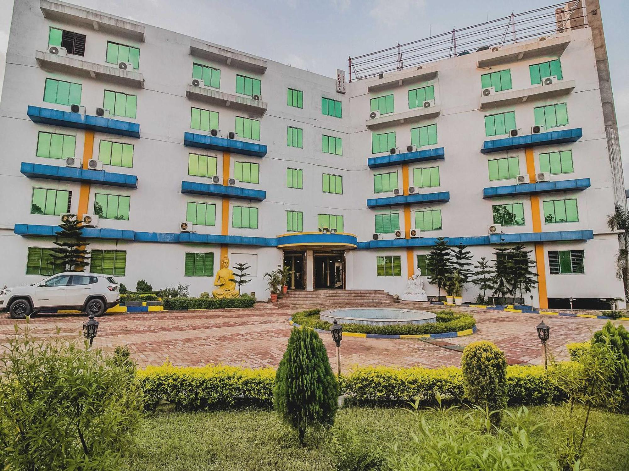 Collection O Panorama Country Club And Resort Rupnarayanpur Exterior photo